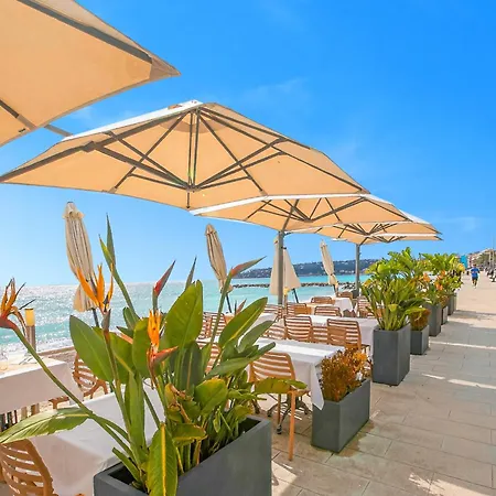 Apartment On The Sea - Happy