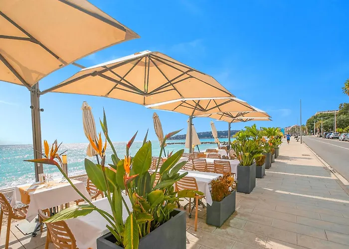 Apartment On The Sea - Happy